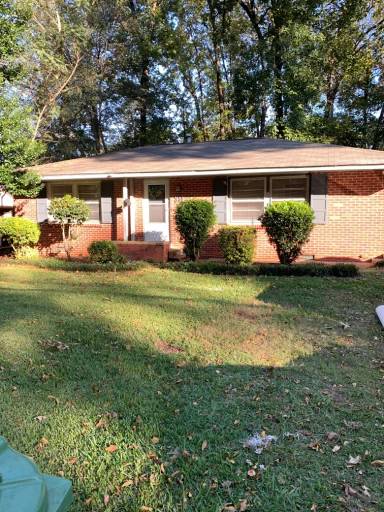 Main picture of 319 Forest Hills Dr