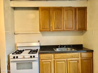 Main picture of 78-80 Martin Luther King Jr Dr