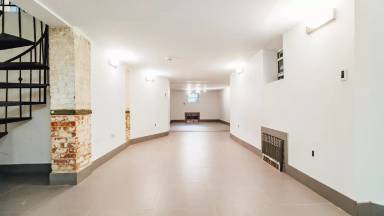 Main picture of 1154 Gates Ave