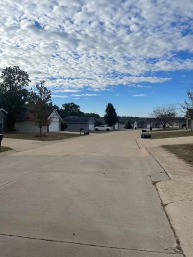 Main picture of 214 Settlers Pass