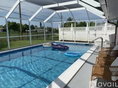 Main picture of 3360 Kenmore Dr