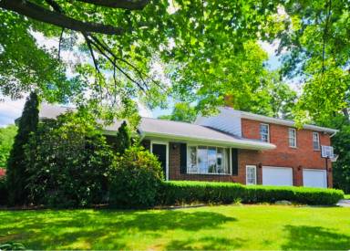 Main picture of 237 Phillips Rd