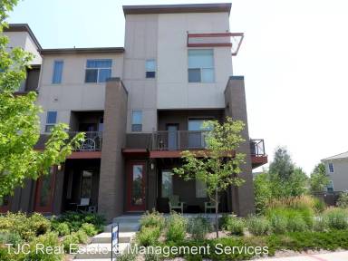 Main picture of 2954 Galena St