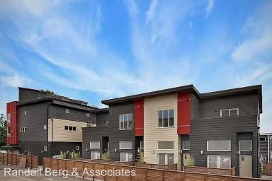 Main picture of 6029 California Ave SW