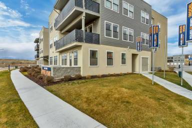 Main picture of 8392 S Sky Mirror Ln