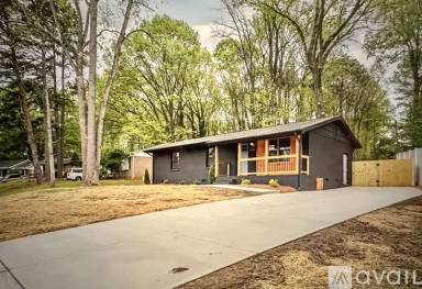Main picture of 3301 Edsel Pl