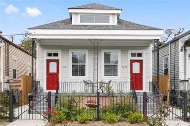 Main picture of 2623 Palmyra St