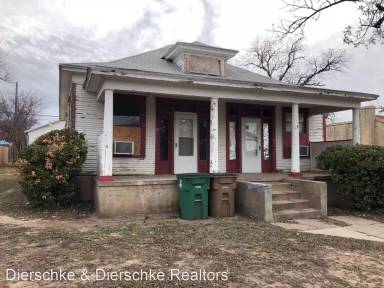Main picture of 319 W Avenue B