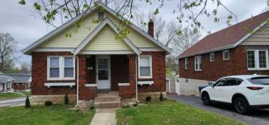 Main picture of 9017 Saint Louis Ave