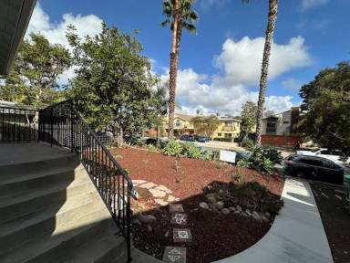 Main picture of 4122 Florida St