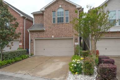 Main picture of 1375 Ella Pl