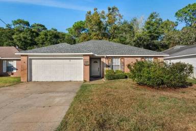 Main picture of 924 Emily Cir