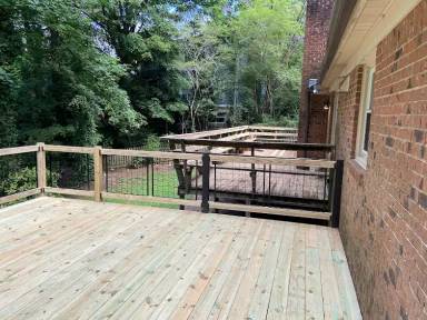 Main picture of 989 Carlisle Rd