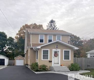 Main picture of 40 Poole St