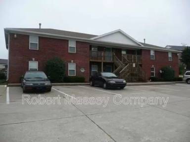 Main picture of 7907 Canonero Way