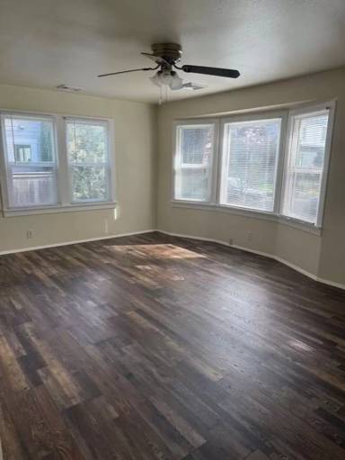 Main picture of 7045 N Omaha Ave