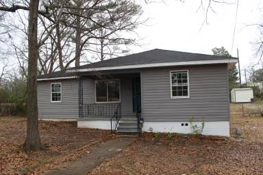 Main picture of 403 Memphis St