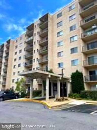 Main picture of Columbia Towers