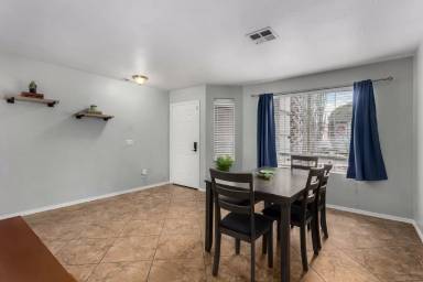 Main picture of 2233 E 36th Ave