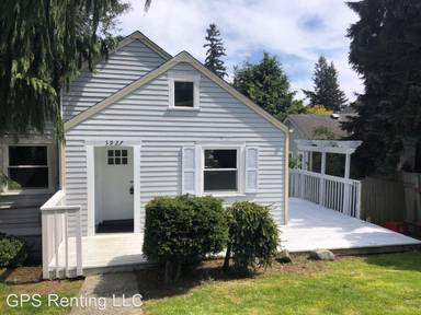 Main picture of 3927 Friday Ave