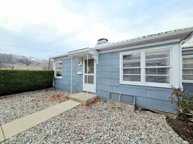 Main picture of 309 Hawthorne St