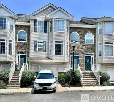 Main picture of 1371 Genovese Ln