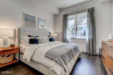 Main picture of Pearl Flagler Village Apartments