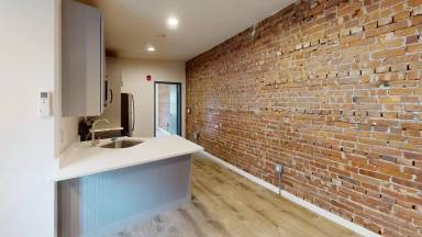 Main picture of 23 Fulton St