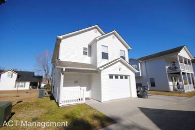 Main picture of 3225 Belmont Cir