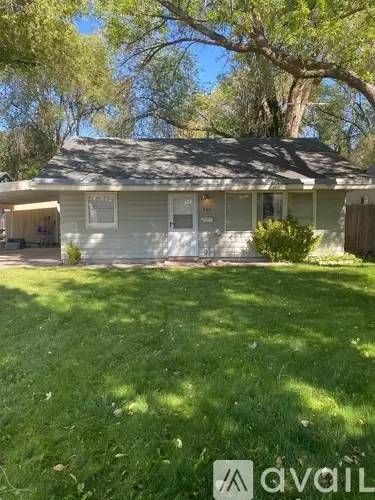 Main picture of 560 S 3rd E