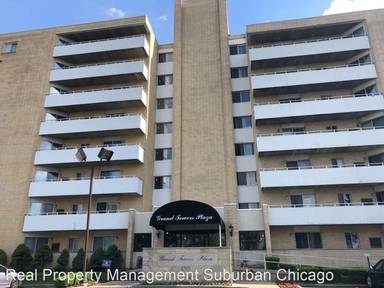 Main picture of 10515 W Grand Ave