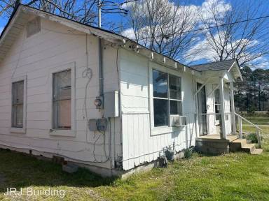 Main picture of 603 W 21st St