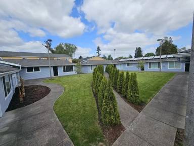 Main picture of 4207 SE 37th Ave