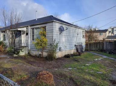Main picture of 8606 10th Ave S