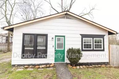 Main picture of 1411 Marlboro Ave