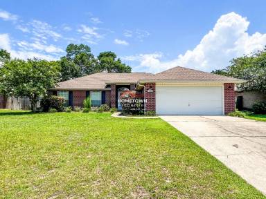 Main picture of 5866 Chi Chi Cir