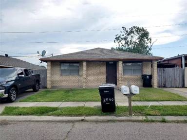 Main picture of 3400 Pakenham Dr