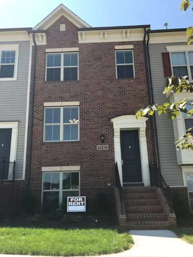 Main picture of 22214 Fulmer Ave