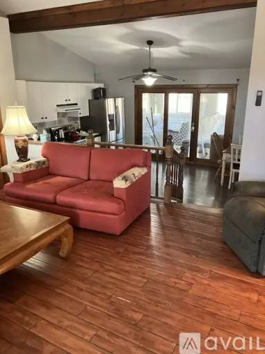 Main picture of 43 Shasta Dr