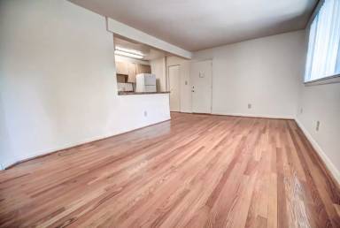 Main picture of 4221 Hickory Ave