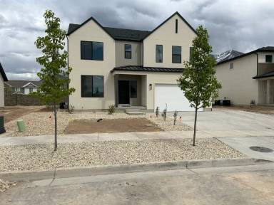 Main picture of 708 N Plainsman Dr