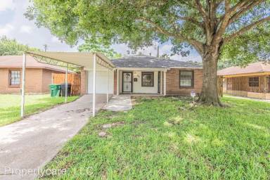 Main picture of 205 Woodard St