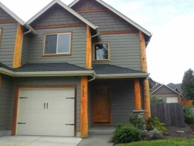Main picture of 2196 NW North Hill Dr