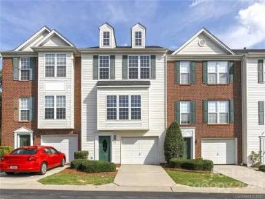 Main picture of 1705 Kashmir White Ln