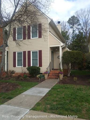 Main picture of 7010 Fox Green West