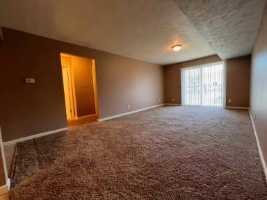 Main picture of 7120 Van Dorn St