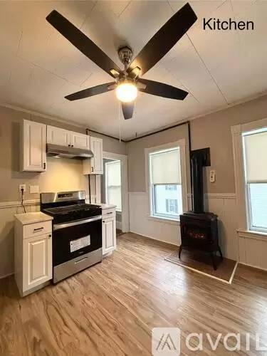 Main picture of 186 Green St