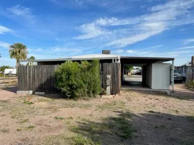 Main picture of 828 S Esperanza Ave