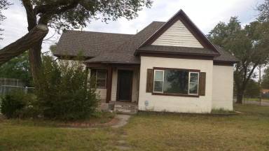Main picture of 400 5th Ave