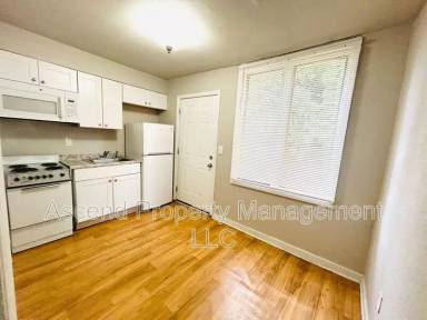 Main picture of 217 Sequoia Dr